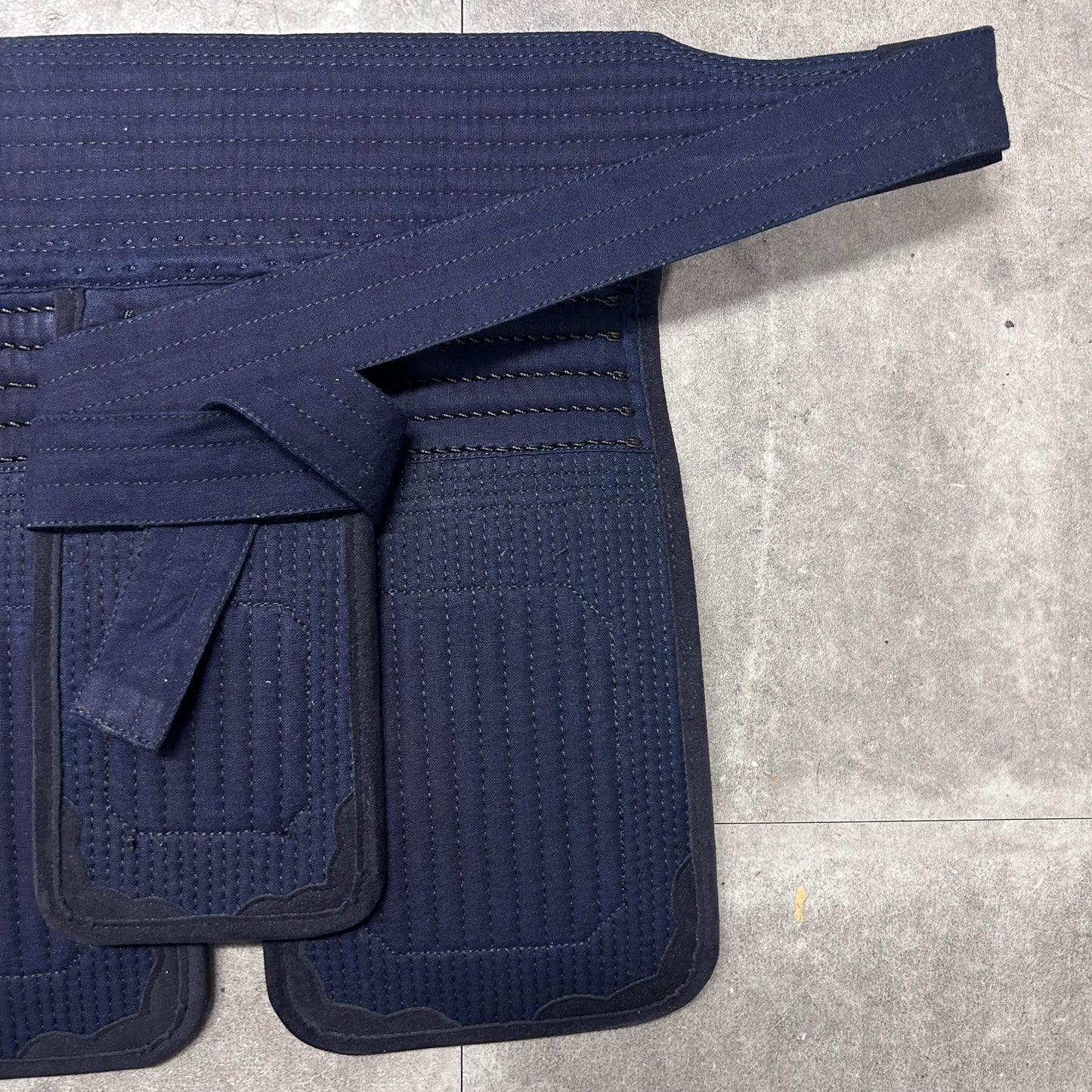 渋谷ショールーム展示品 3/20掲載 Lサイズ【栄光武道具】銀蜻蛉 10mmミシン刺 垂単品