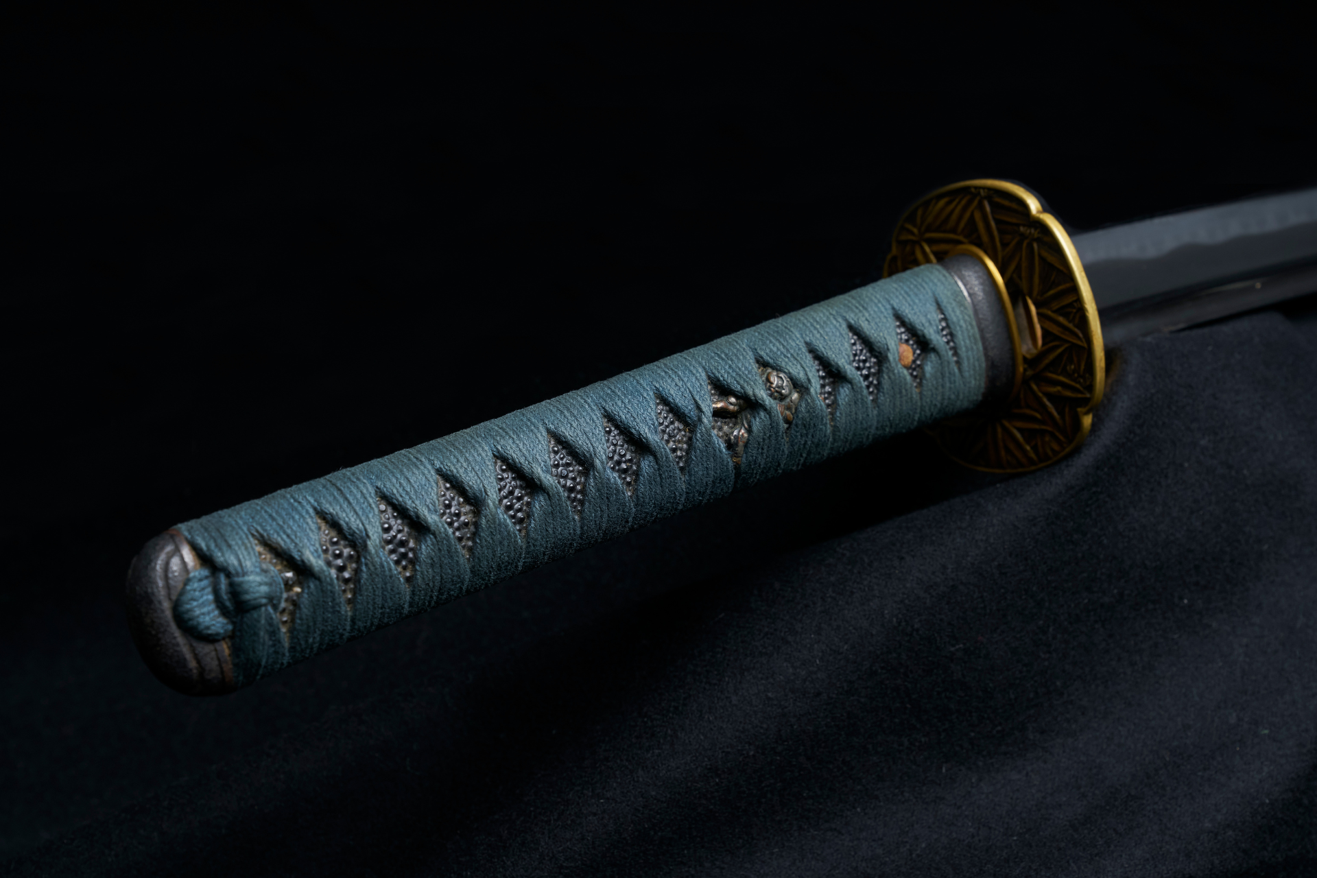 人気刀|三池住國忠 二尺四寸二分 打刀拵入 – BUSHIZO 人気刀|三池住國忠 二尺四寸二分 打刀拵入 – BUSHIZO