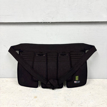 訳アリセール20%ＯＦＦ【日本剣道具製作所】日向(ひむか)伝統的工芸品 変化自在防具 垂単品　Mサイズ