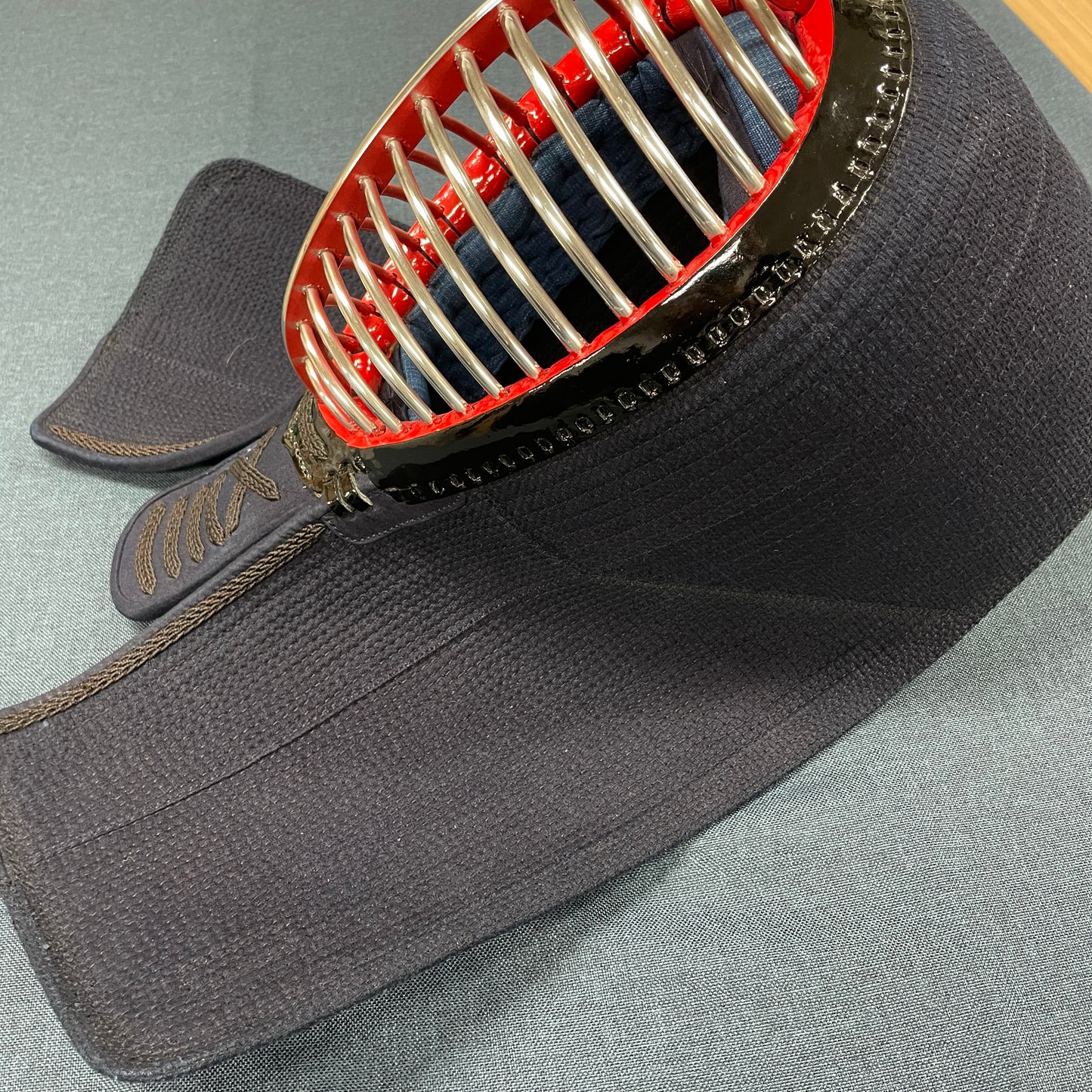 展示品セール 1点限りサイズ71cm【栄光武道具】8ミリ織刺 -Authentic-【櫻扇】【面単品】