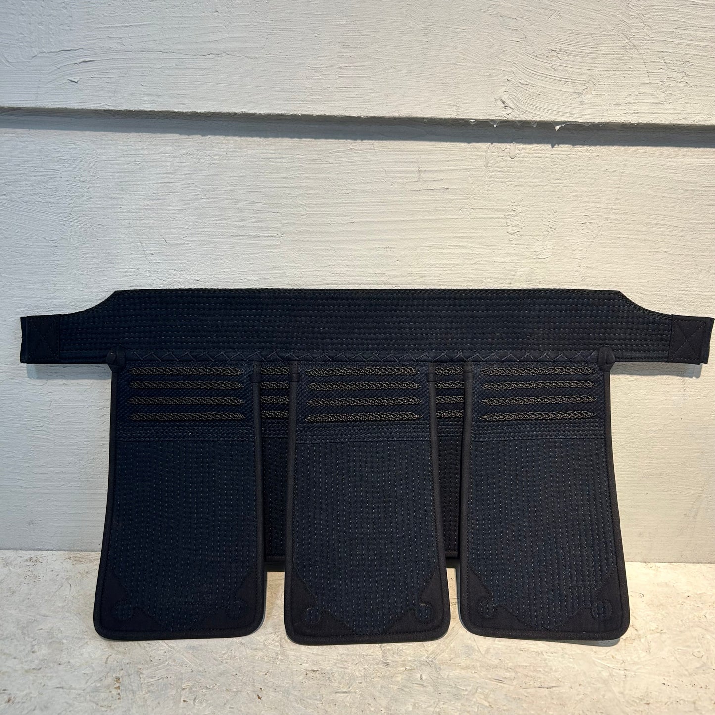 仙台ショールーム展示品 2/24掲載 Mサイズ【日本剣道具製作所】西都 -SAITO- 6mm刺 垂