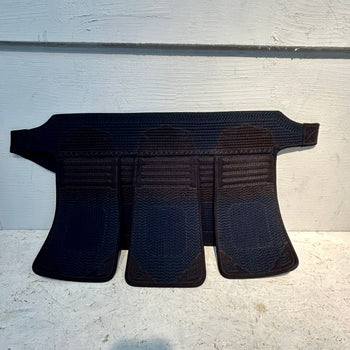 仙台ショールーム展示品 2/24掲載 Lサイズ【ミツボシ】『峰』シリーズ『旭峰』 6mmミシンぐの目刺紺革防具 垂単品