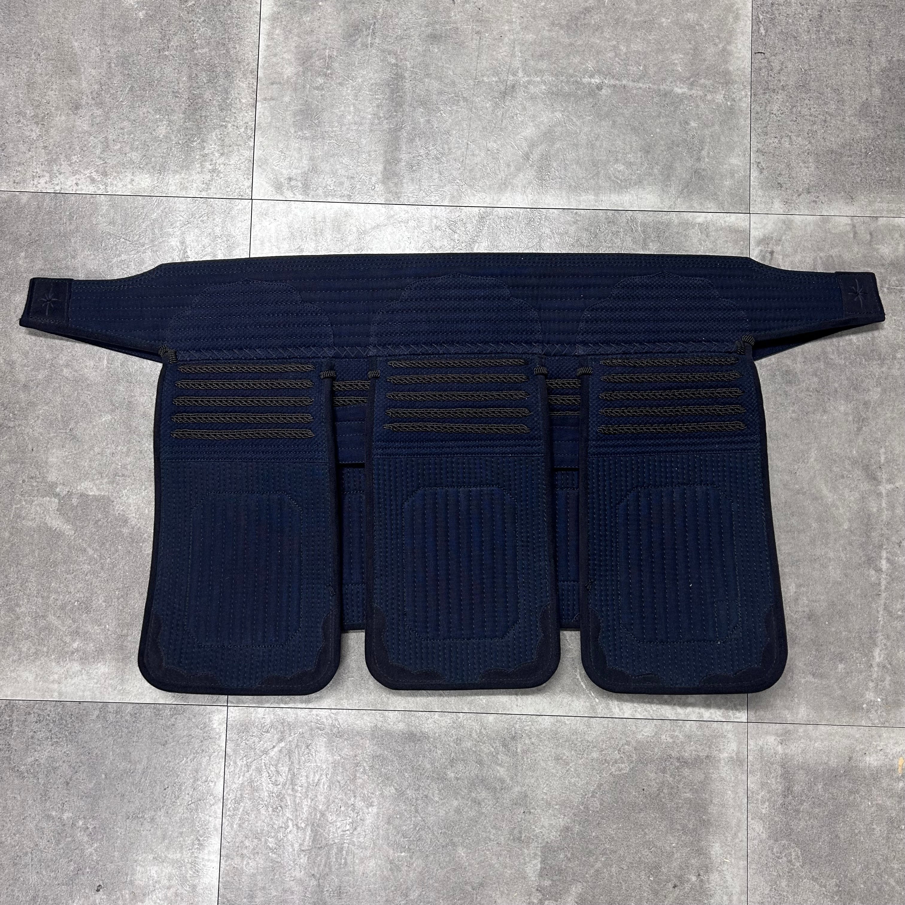 渋谷ショールーム展示品 3/20掲載 Lサイズ【栄光武道具】銀蜻蛉 10mm