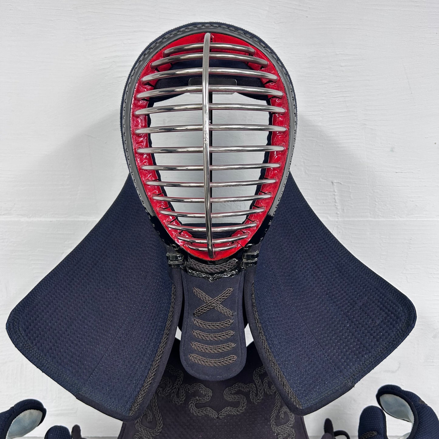 渋谷ショールーム展示品 3/20掲載 68㎝【栄光武道具】銀蜻蛉 10mmミシン刺 面単品